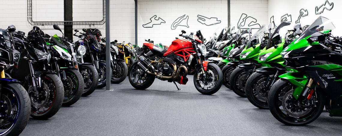 Dekker Motor Parts Hapert Motoren, onderdelen, accessoires en banden